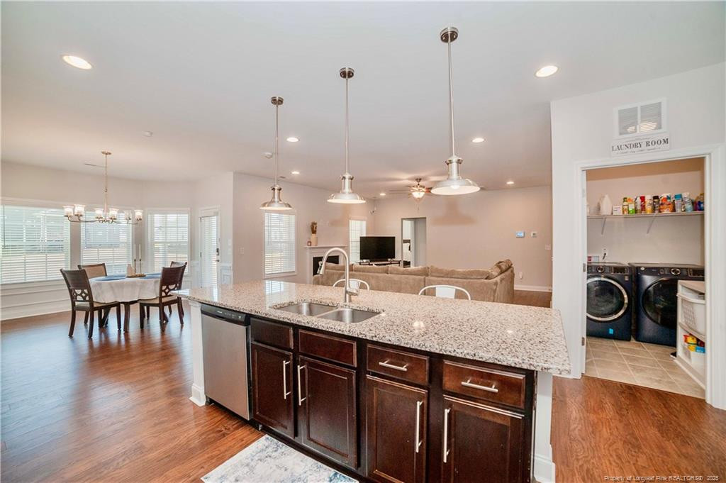 2415 Cedar Ridge Court Property Photo 14