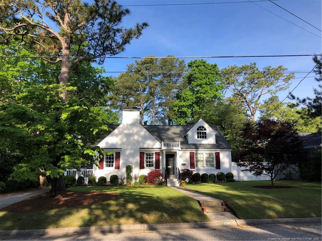 220 Devane Street Property Photo