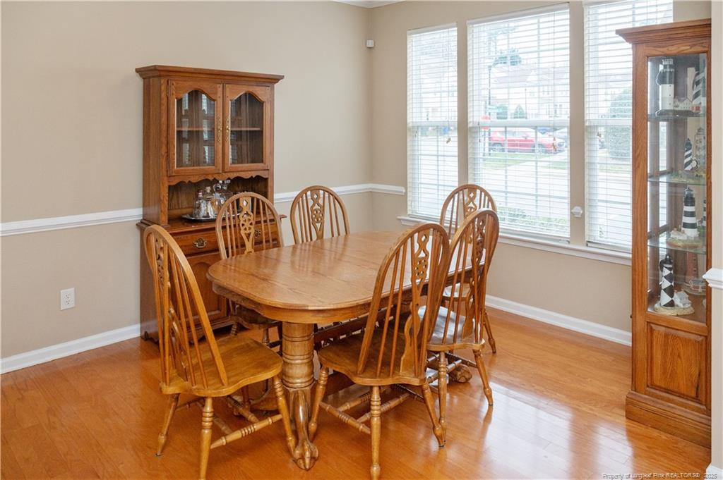 5229 Moonview Court Property Photo 6
