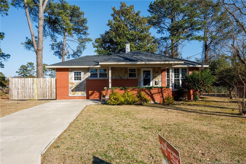 473 Mcbain Drive Property Photo