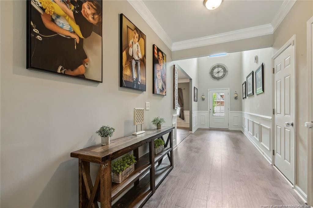 718 Creekside Drive Property Photo 4