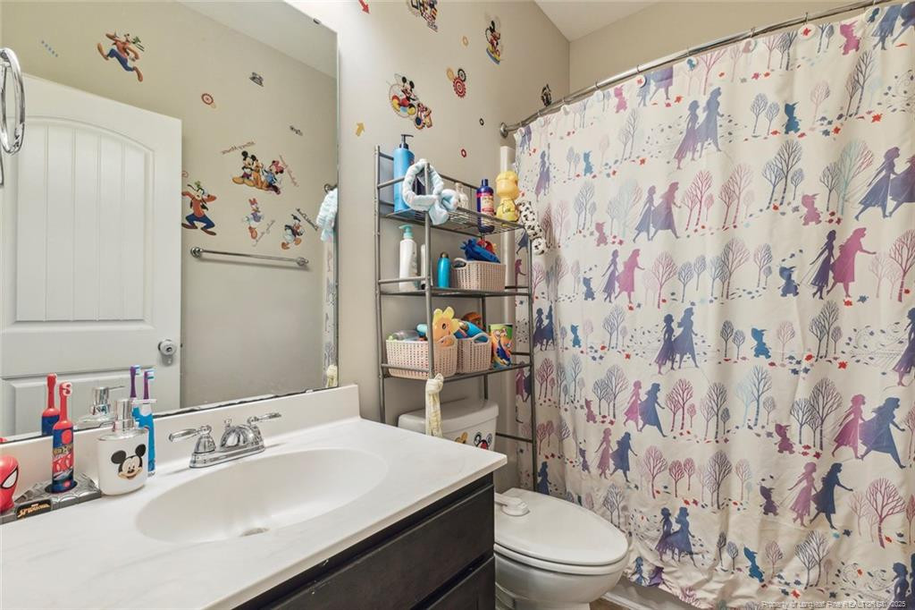 718 Creekside Drive Property Photo 30