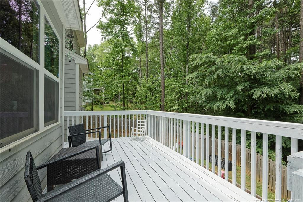 718 Creekside Drive Property Photo 44