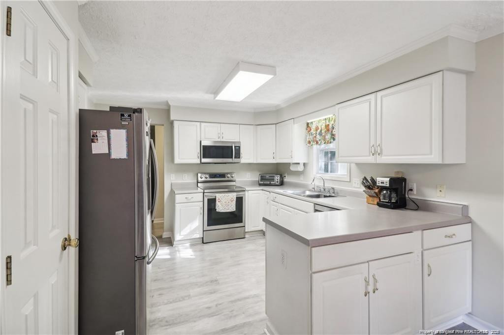 609 Cashmere Court Property Photo 13