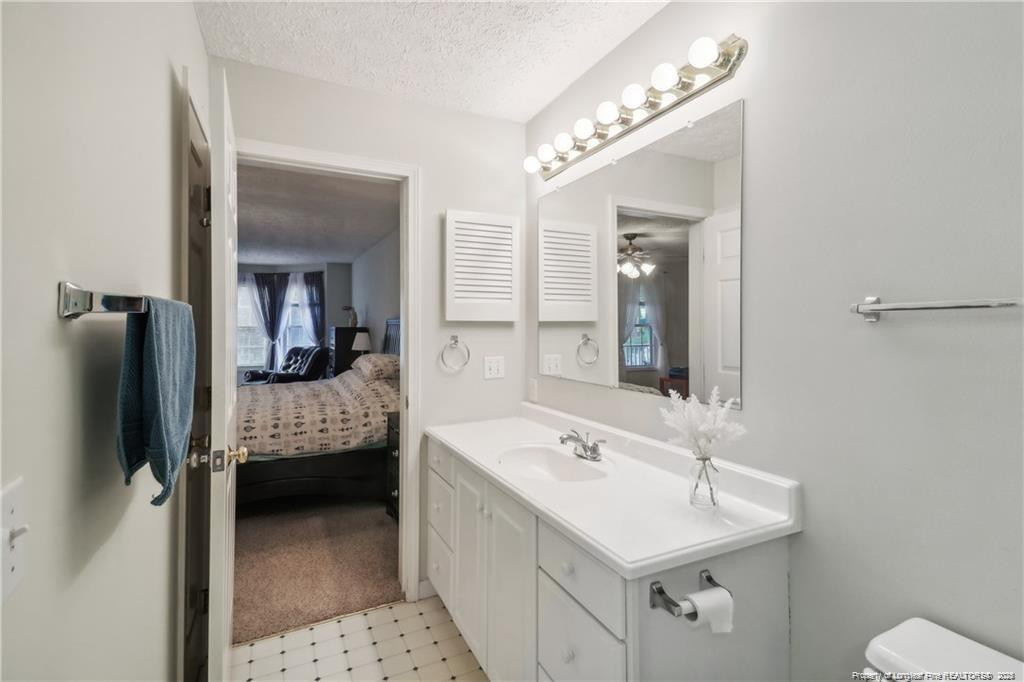 609 Cashmere Court Property Photo 22