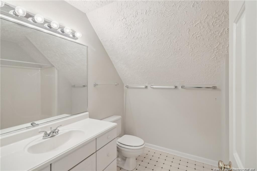 609 Cashmere Court Property Photo 29
