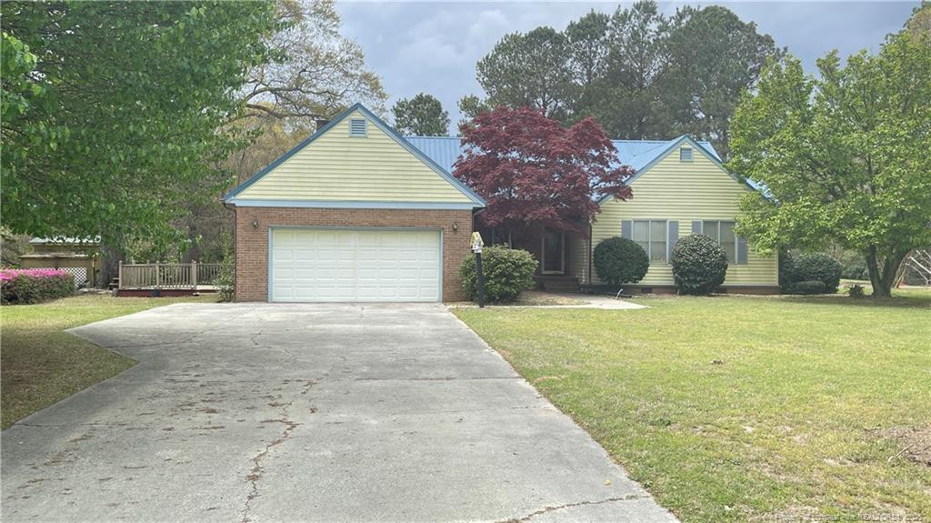107 Oakmont Drive Property Photo