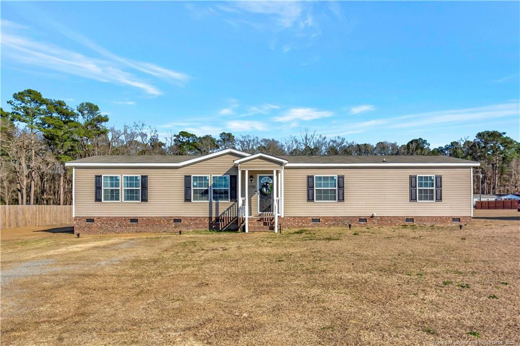 7758 Chicken Road Property Photo