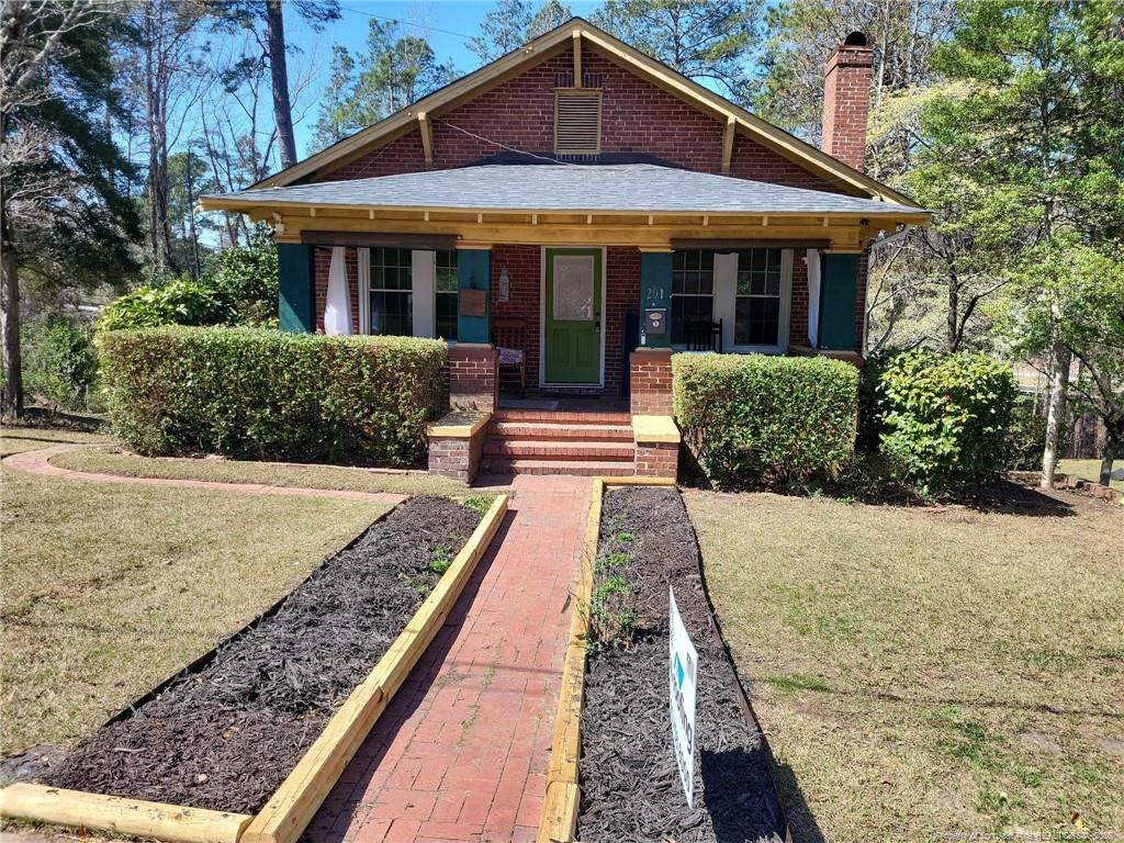 201 Woodside Avenue Property Photo