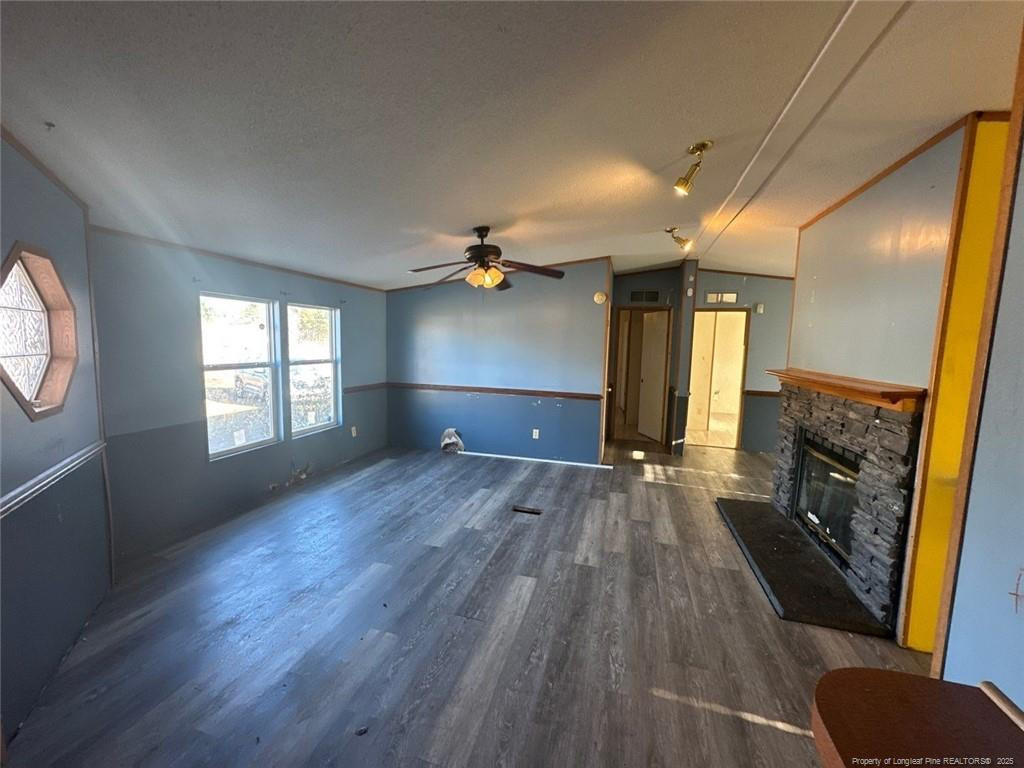 809 Makay Court Property Photo 3