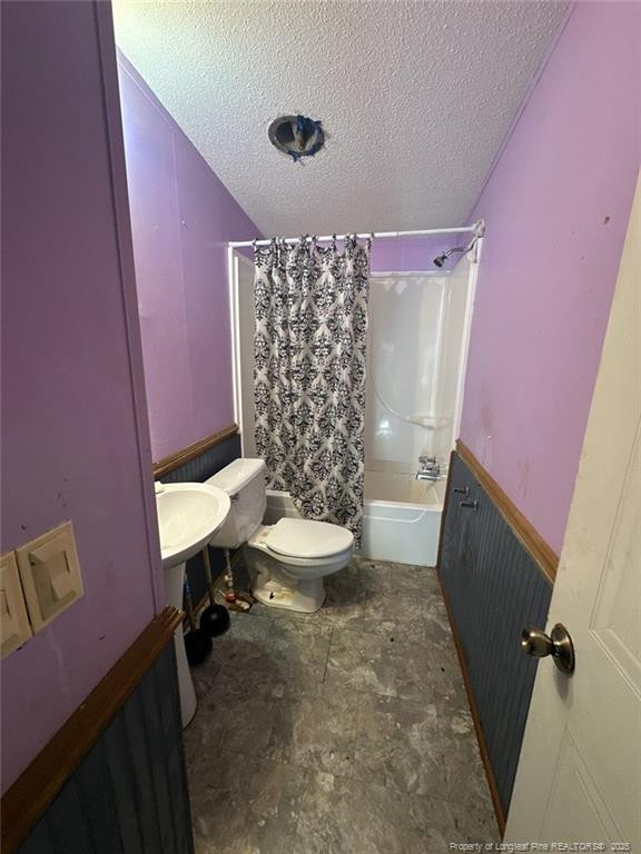 809 Makay Court Property Photo 18