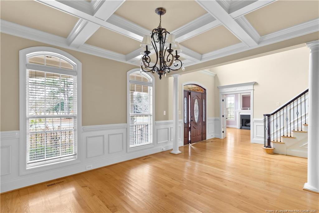 1204 Wild Pine Drive Property Photo 4