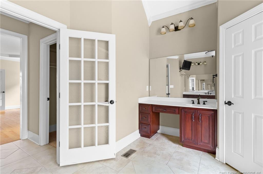 1204 Wild Pine Drive Property Photo 11