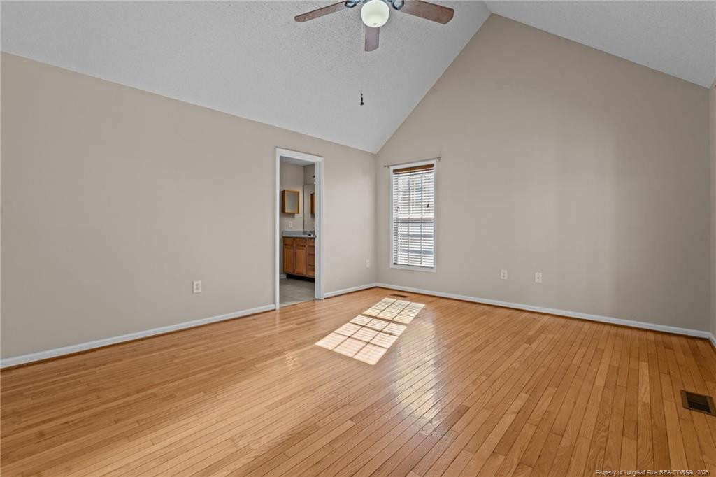 281 Pineridge Cove Property Photo 15