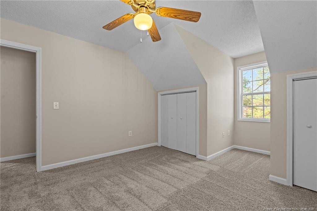281 Pineridge Cove Property Photo 35