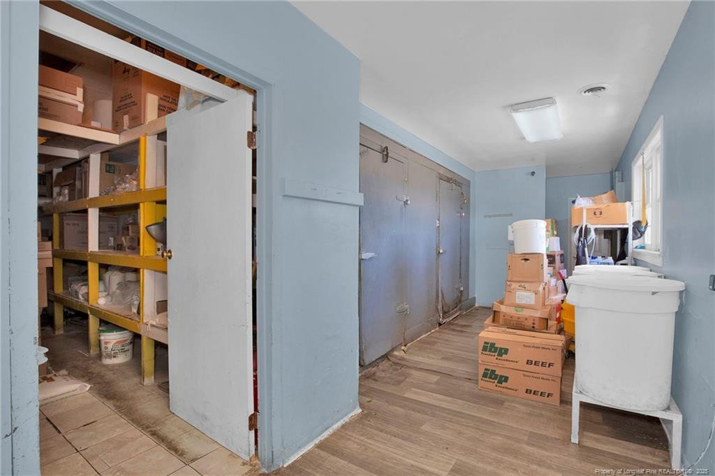 2177 N Roberts Road Property Photo 18