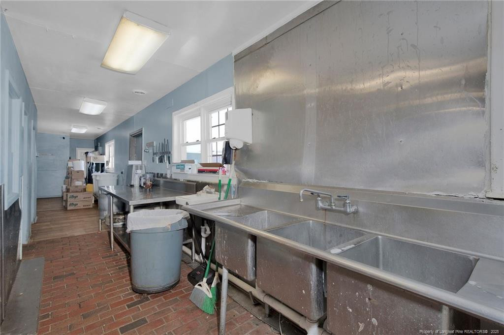 2177 N Roberts Road Property Photo 20