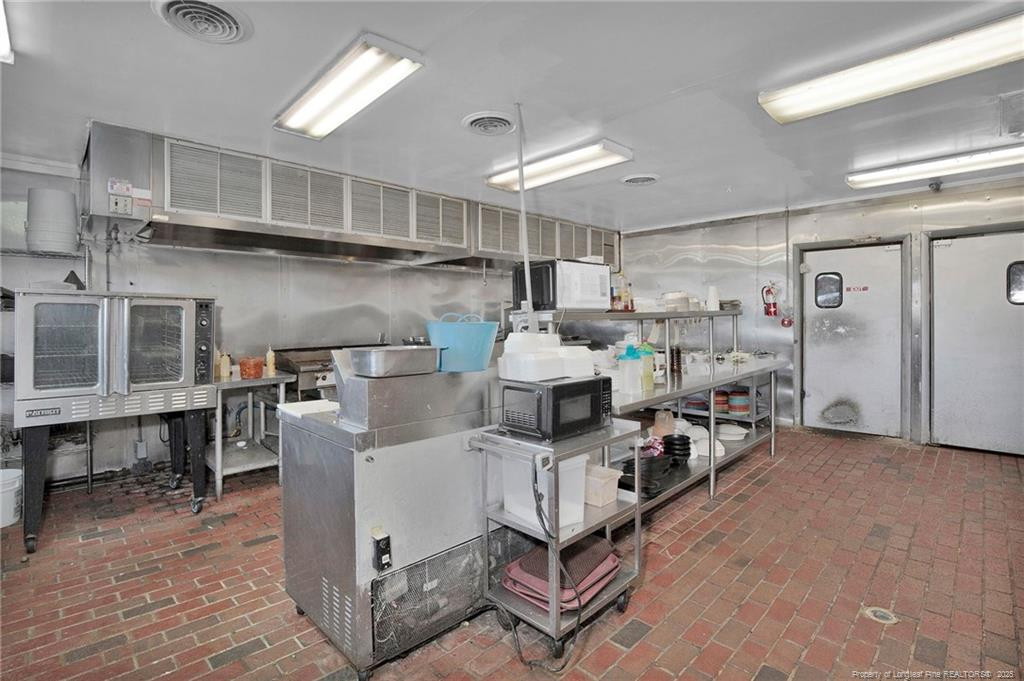 2177 N Roberts Road Property Photo 22