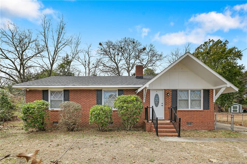 1930 Ireland Drive Property Photo