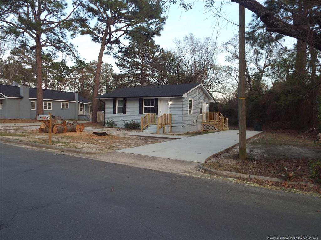 833 Amye Street Property Photo