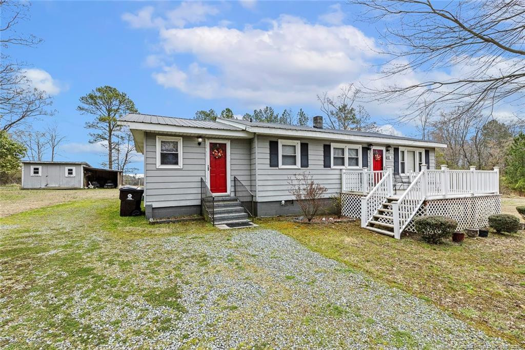 148 Manchester Drive Property Photo 2