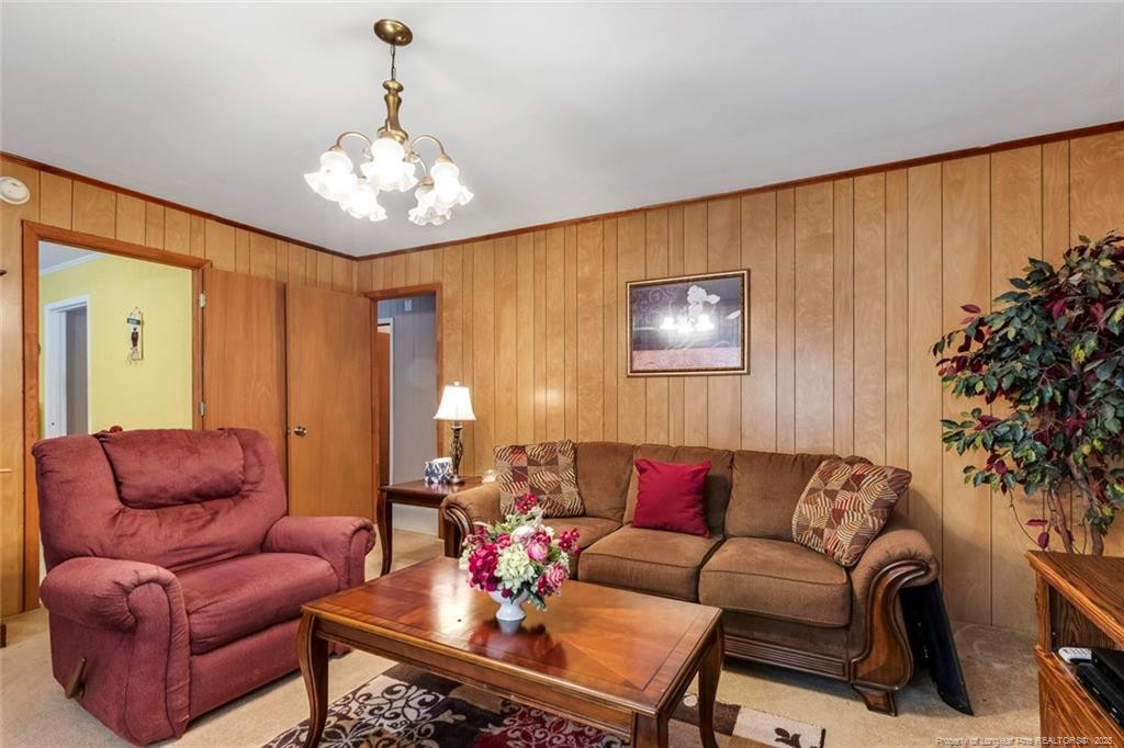148 Manchester Drive Property Photo 8