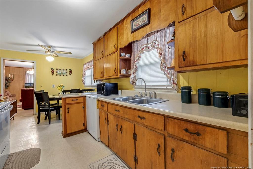 148 Manchester Drive Property Photo 14