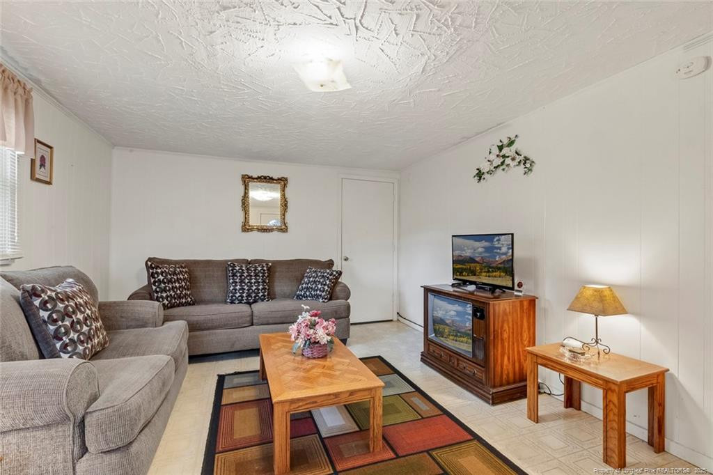 148 Manchester Drive Property Photo 17