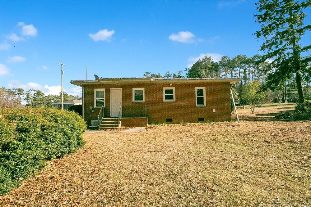 1453 Pamalee Drive Property Photo 1