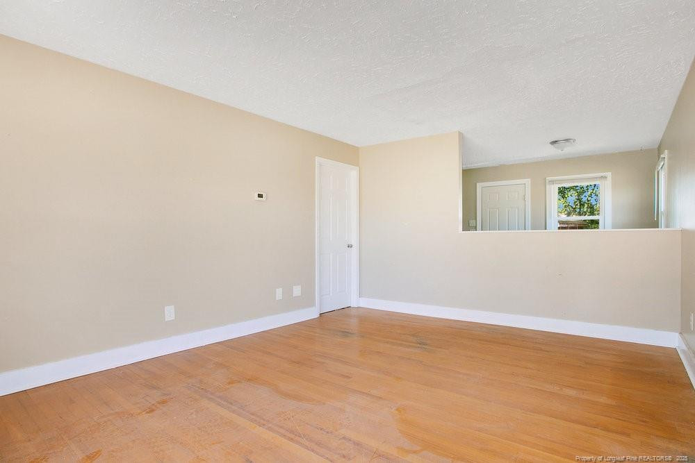 1453 Pamalee Drive Property Photo 3