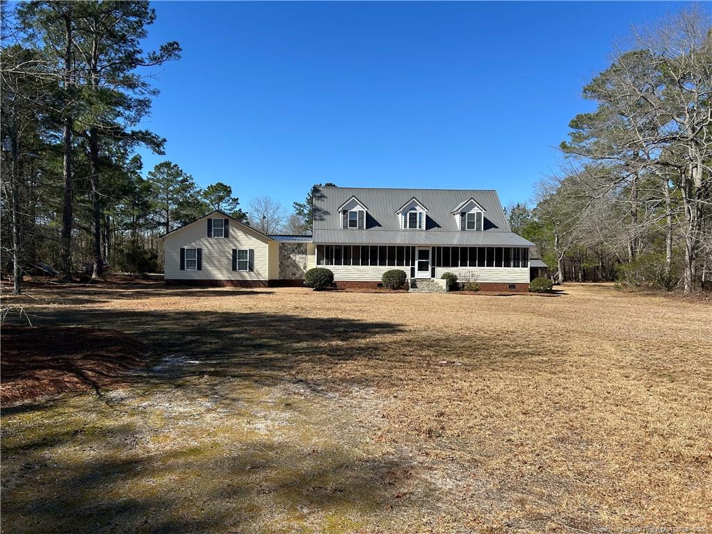 15187 53 Highway W Property Photo