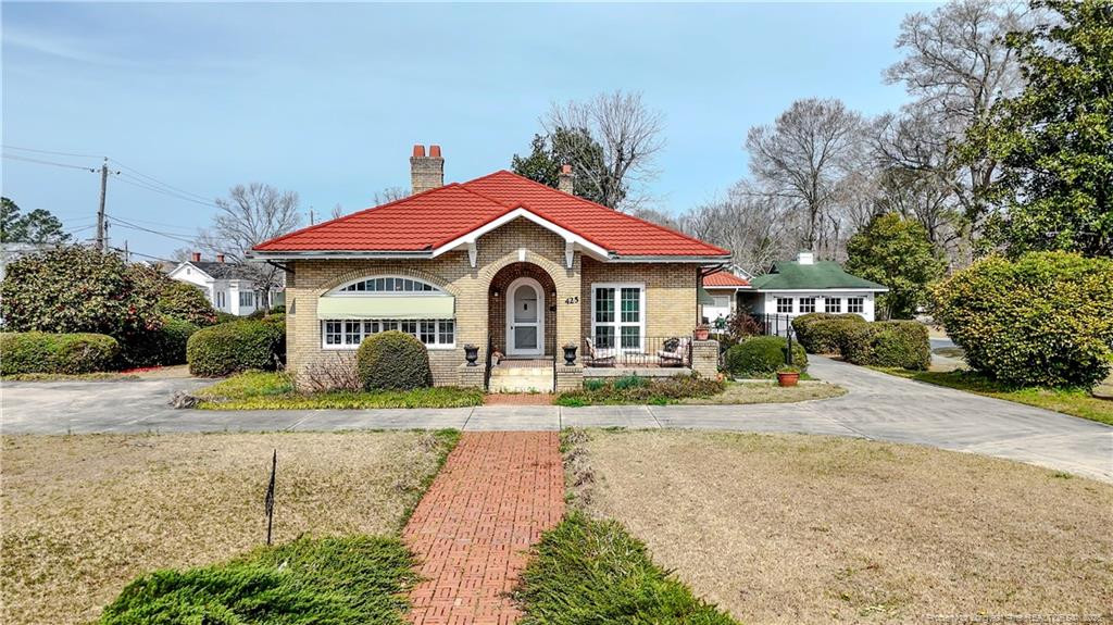 425 S Main Street Property Photo 1