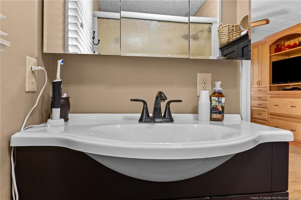 3570 School Road Property Photo 10