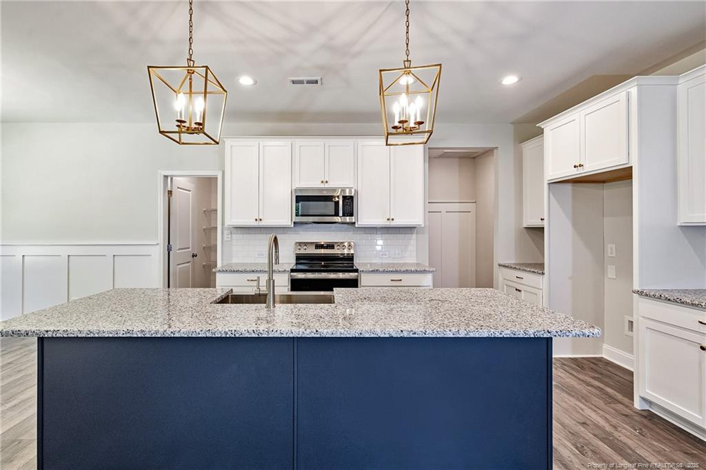 3839 Hatteras Court Property Photo 10