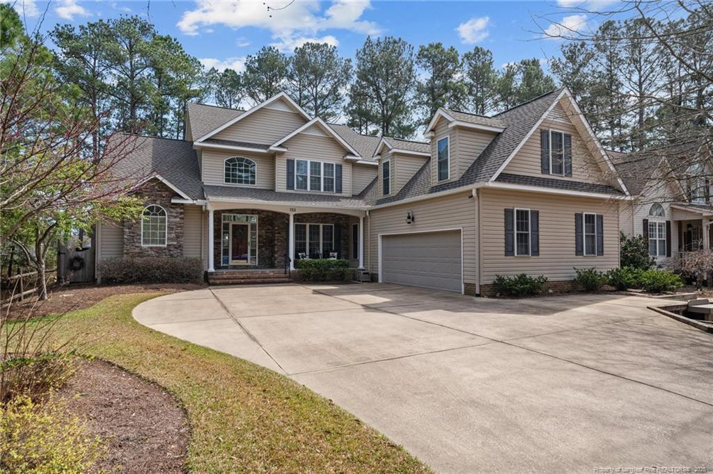 733 Daphne Lane Property Photo