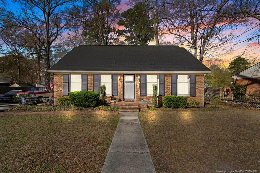 903 E Scotsdale Road Property Photo