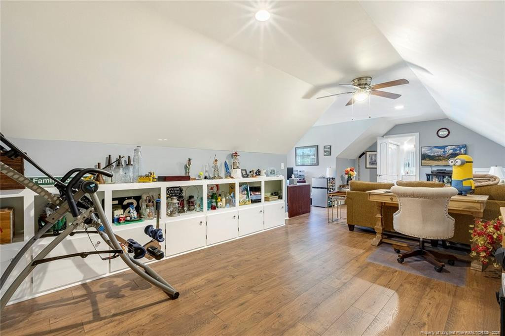 26 Traceway Property Photo 42