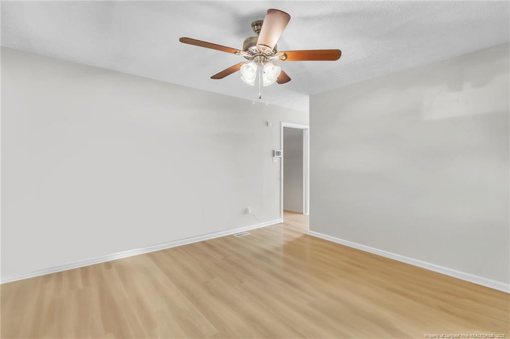 2951 Peacock Street Property Photo 6