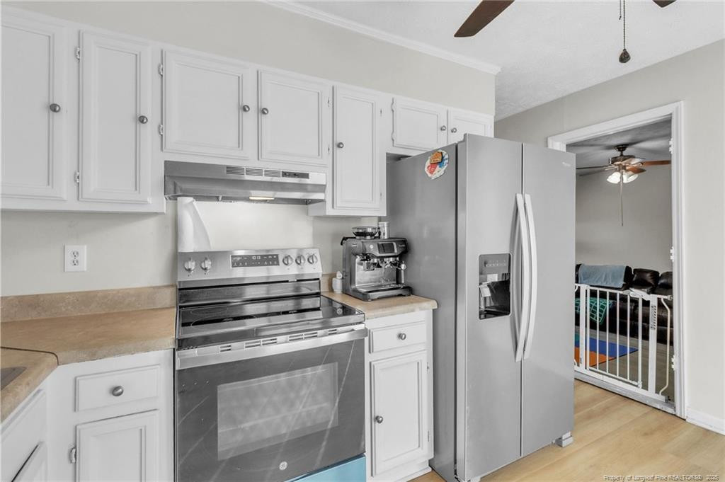 2951 Peacock Street Property Photo 9