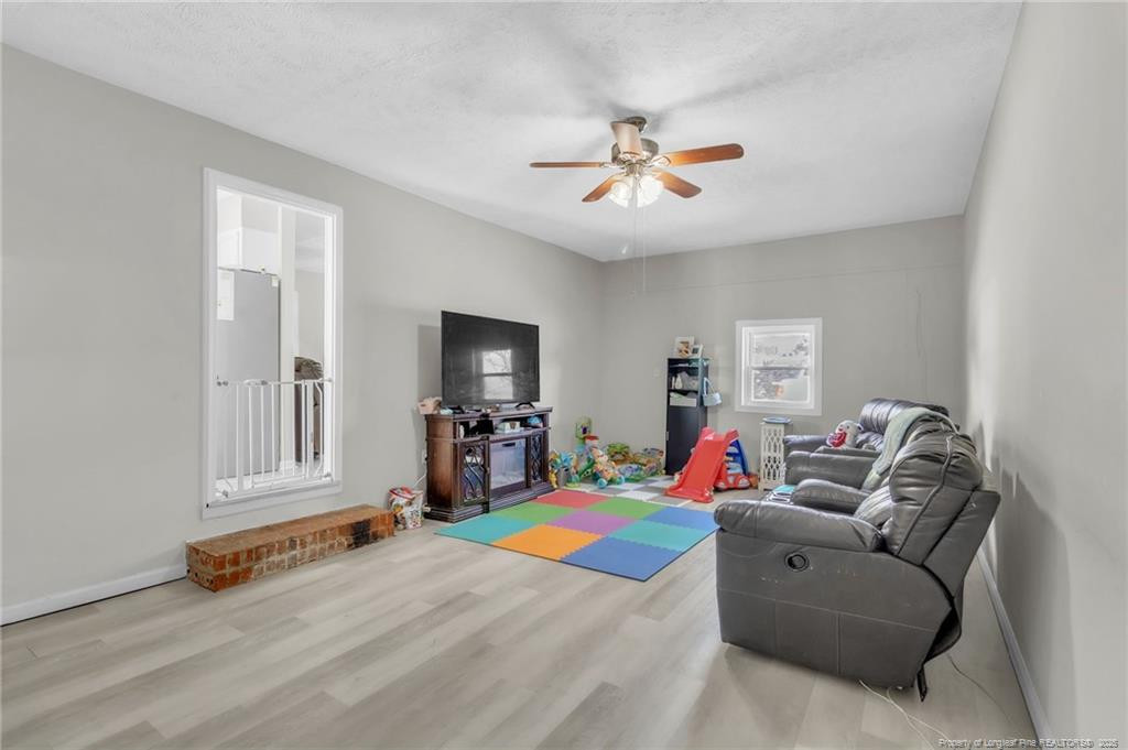 2951 Peacock Street Property Photo 21