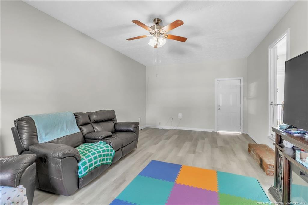 2951 Peacock Street Property Photo 22