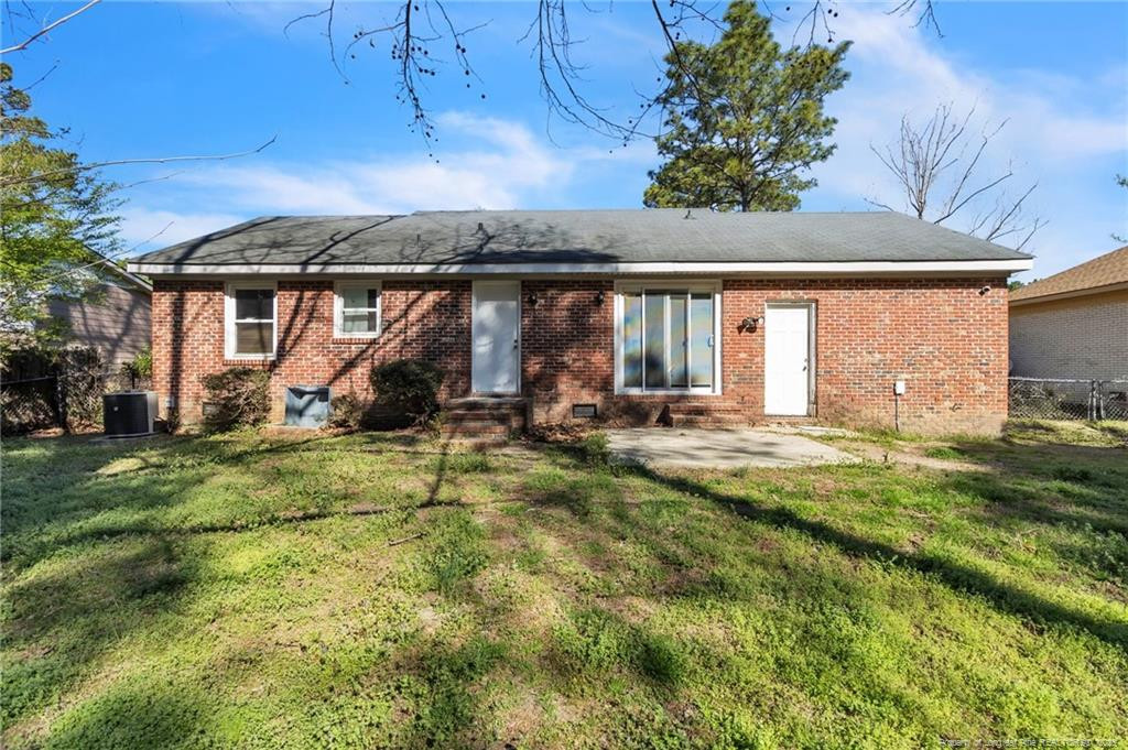 2951 Peacock Street Property Photo 25