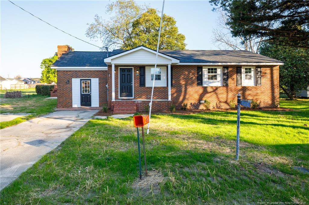 605 Mcinnis Street Property Photo 1