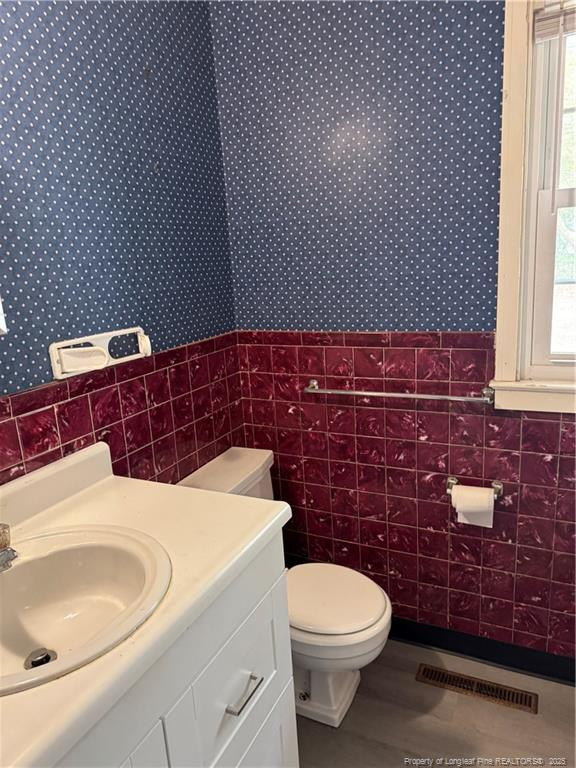 211 Owen Drive Property Photo 8