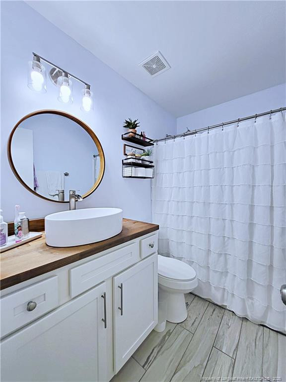 6374 Lake Trail Drive Property Photo 34