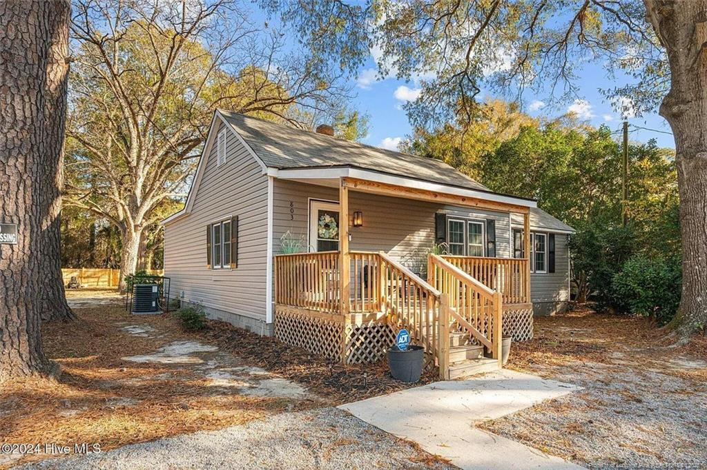 803 E Main Street Property Photo