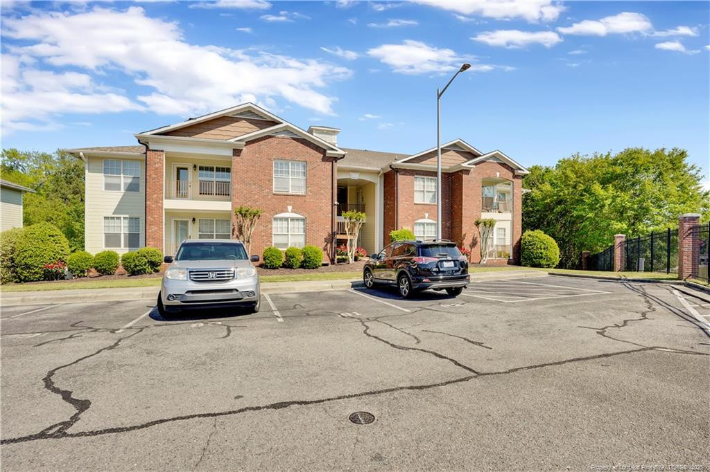 513-2 Meadowland Court # 2 Property Photo