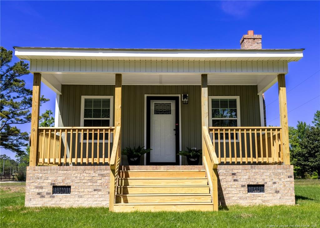 1075 Pine Street Property Photo 1