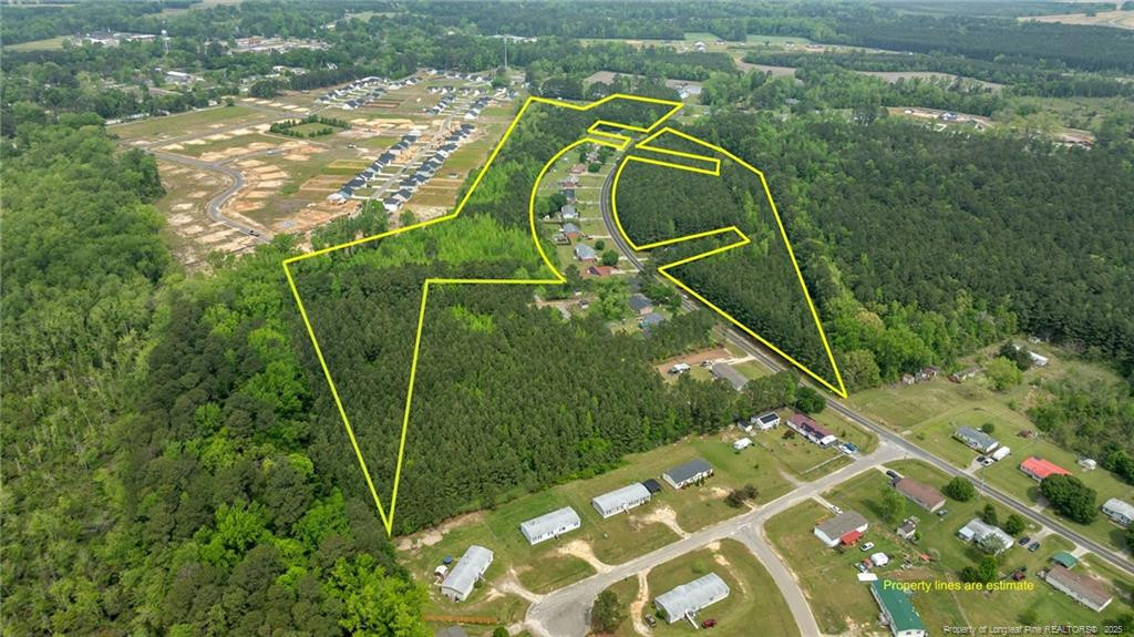 Blue Road Property Photo 1