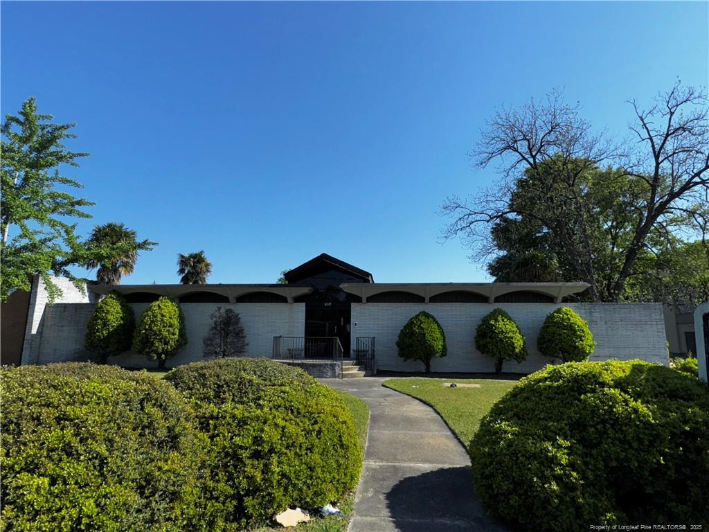 208 Rowan Street Property Photo 1